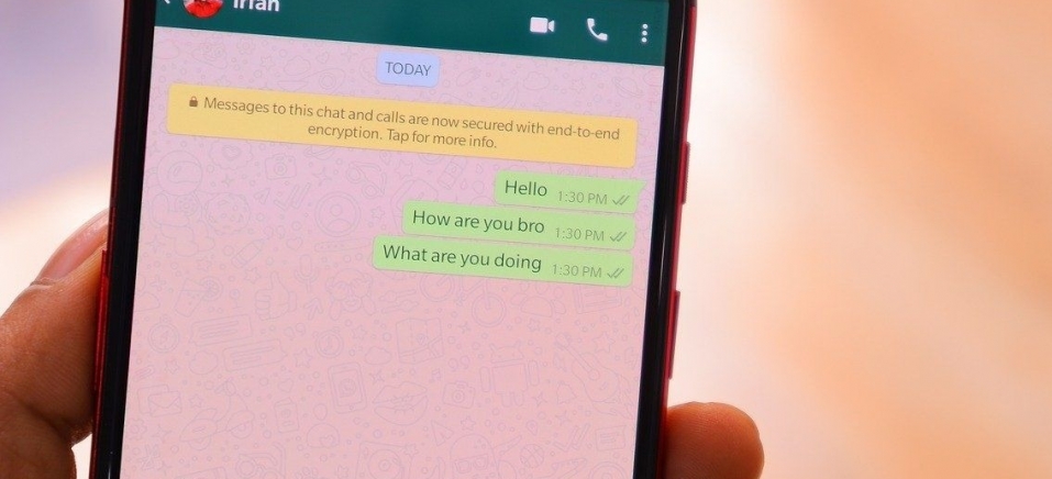 Além do WhatsApp, o golpe também é aplicado pelo Facebook Pixabay