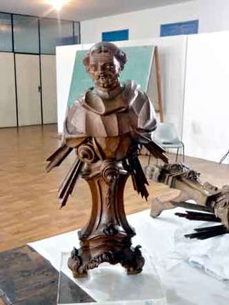Busto-relic Busto-relic