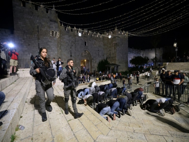 1619308861_Netanyahu-pede-calma-após-confrontos-em-Jerusalém.jpg