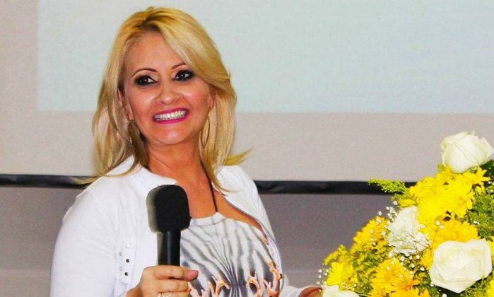 Prefeita de Santa Luzia MG desviou dinheiro da Saúde para pagar assassinato de jornalista, diz polícia 
